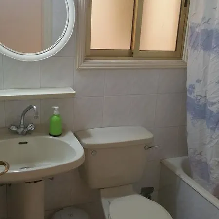 Nondas Hill Apts Apart Otel Larnaca