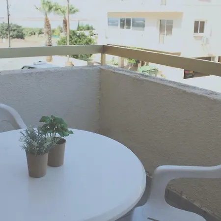 Nondas Hill Apts Larnaca