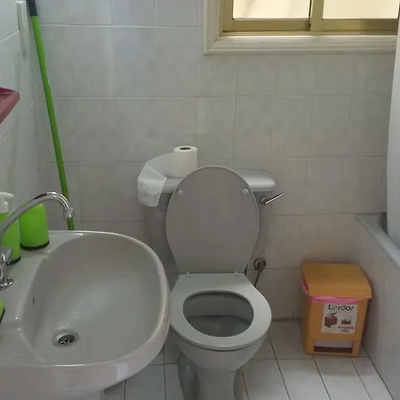 Nondas Hill Apts 3*