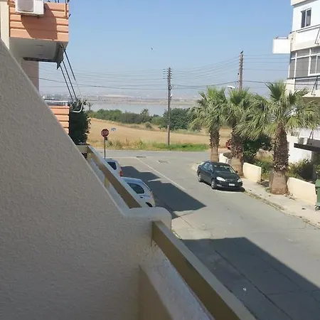 Nondas Hill Apts