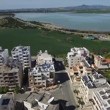 Nondas Hill Apts Ларнака